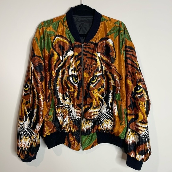 Vintage Jackets & Blazers - Vintage Tiger Novelty Print AOP Full Zip Bomber Jacket